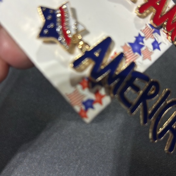 AMERICA post, drop earrings, stars, stripes and sparkle,gold trim - Picture 2 of 5